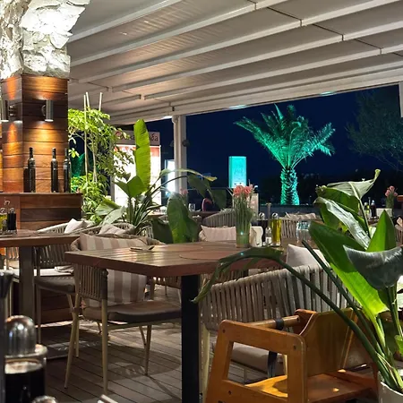 公寓 Diamond By The Sea 圣弗拉斯