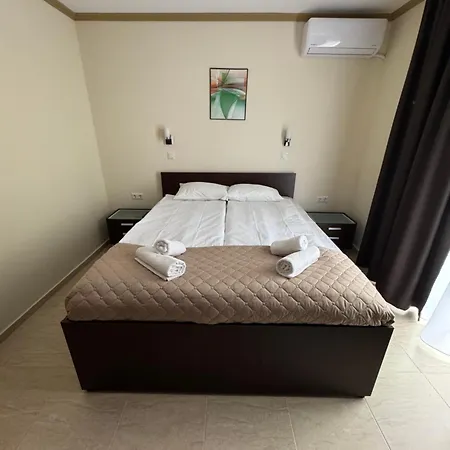 Diamond By The Sea * 圣弗拉斯