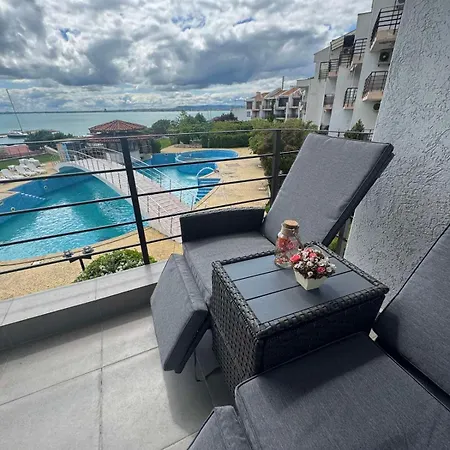 Diamond By The Sea Apartment Sveti Vlas